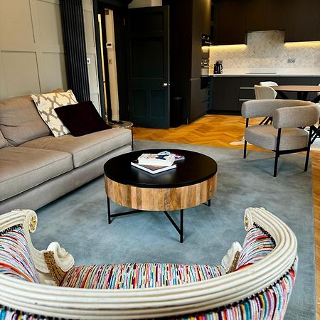 Macbeths Corner High End Luxury Apartment In Centre With Parking Stratford-upon-Avon Ngoại thất bức ảnh