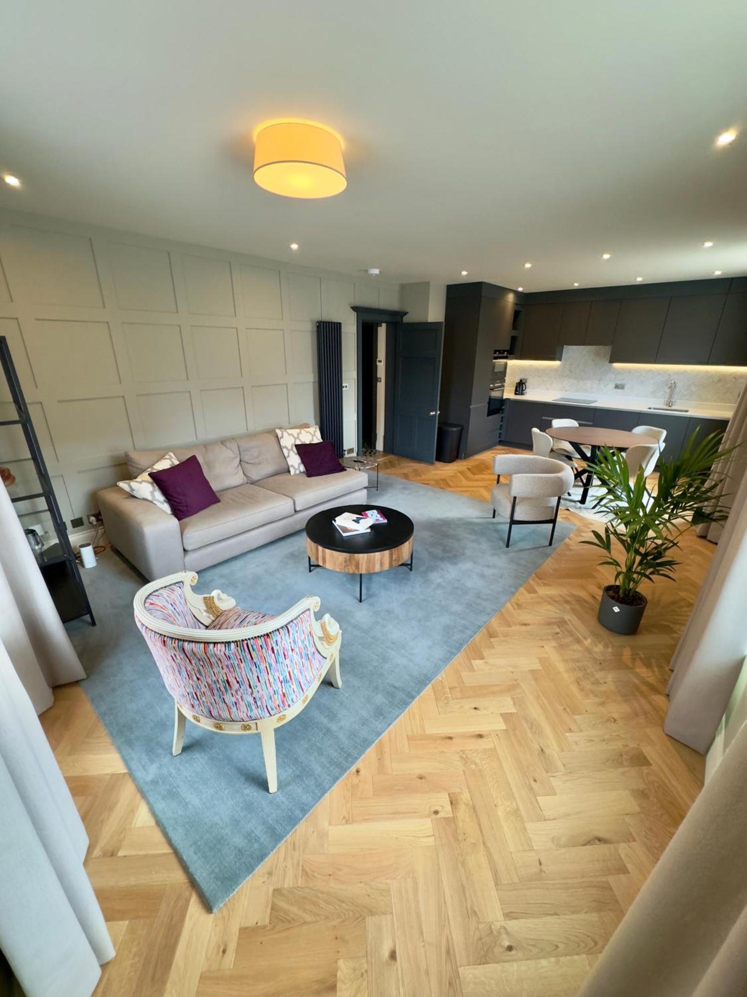 Macbeths Corner High End Luxury Apartment In Centre With Parking Stratford-upon-Avon Ngoại thất bức ảnh